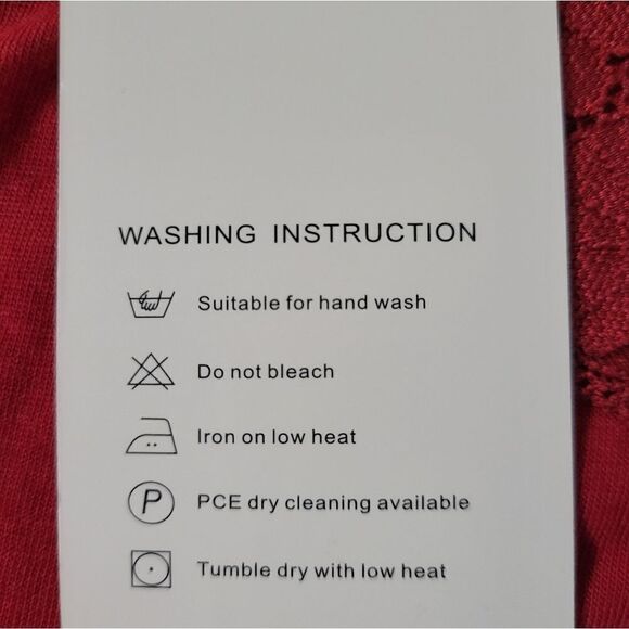 Basico Burgundy Lace Trimmed Cami - Picture 11 of 12